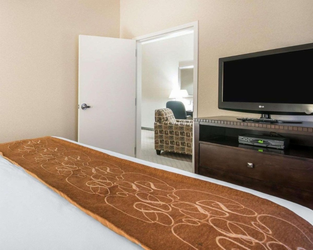 Room image 3